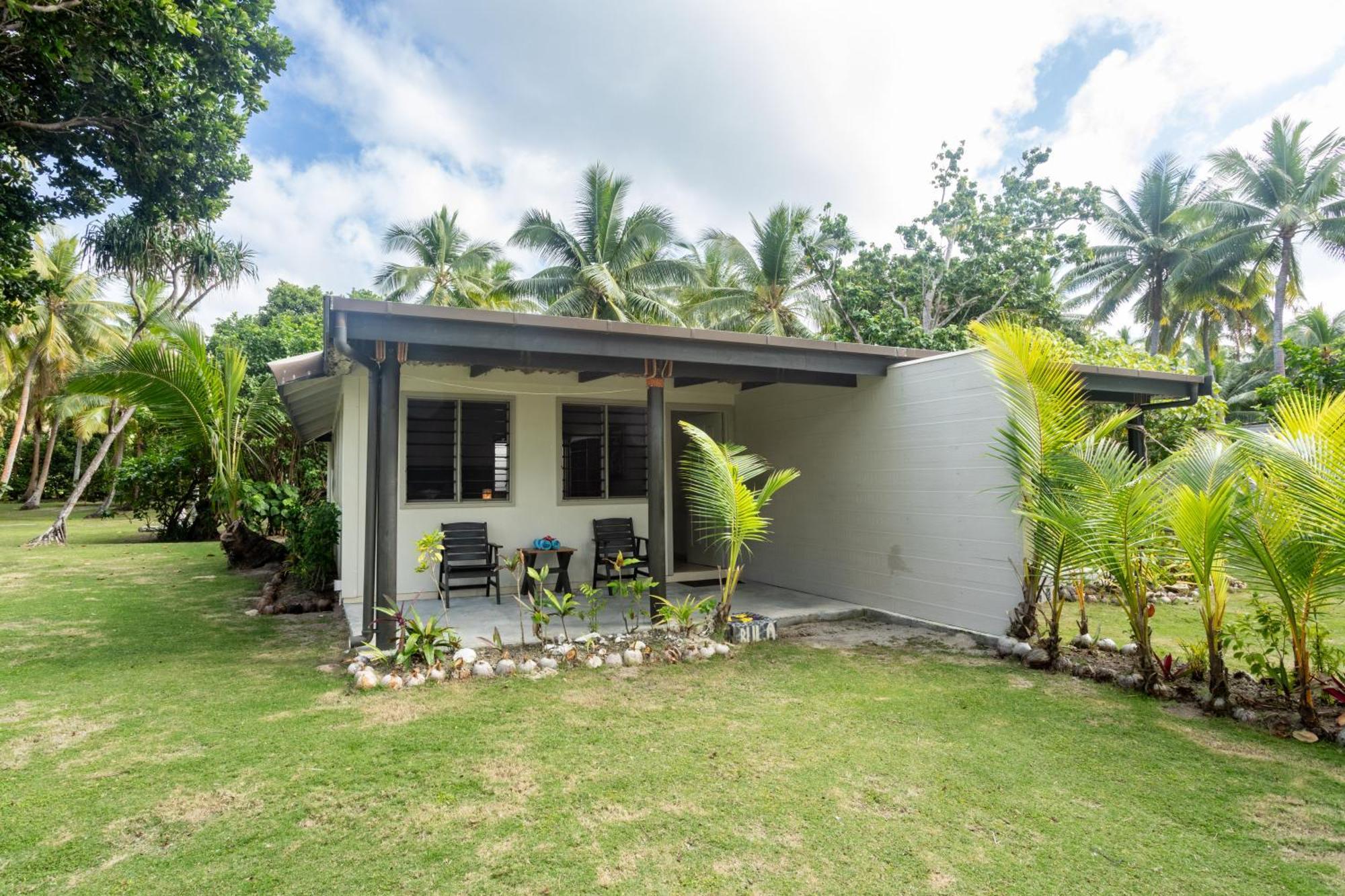 Coconut Beach Resort Tavewa Island Exterior photo