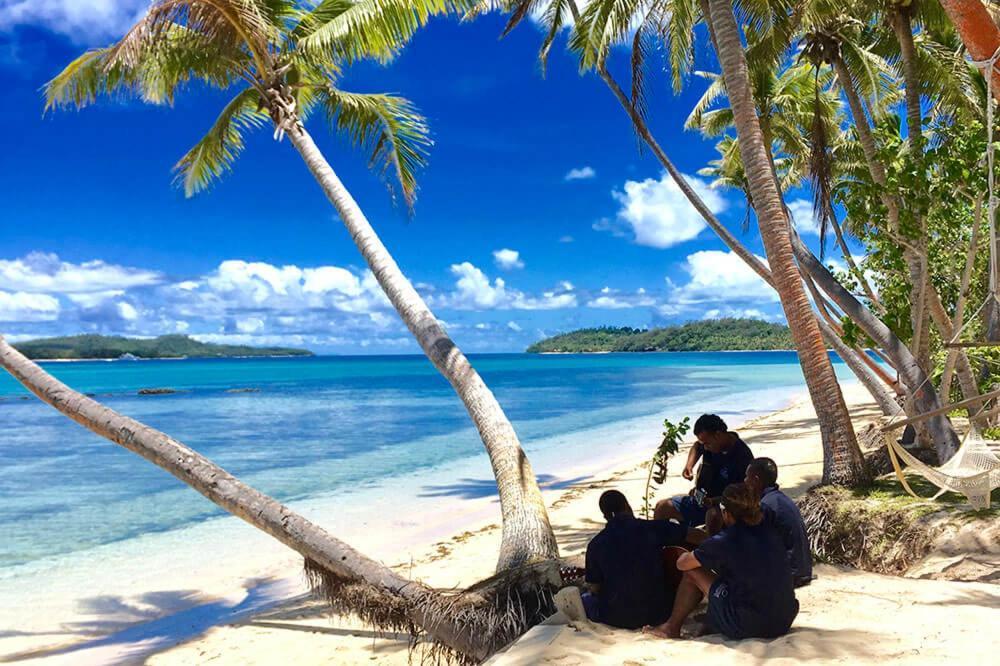 Coconut Beach Resort Tavewa Island Exterior photo