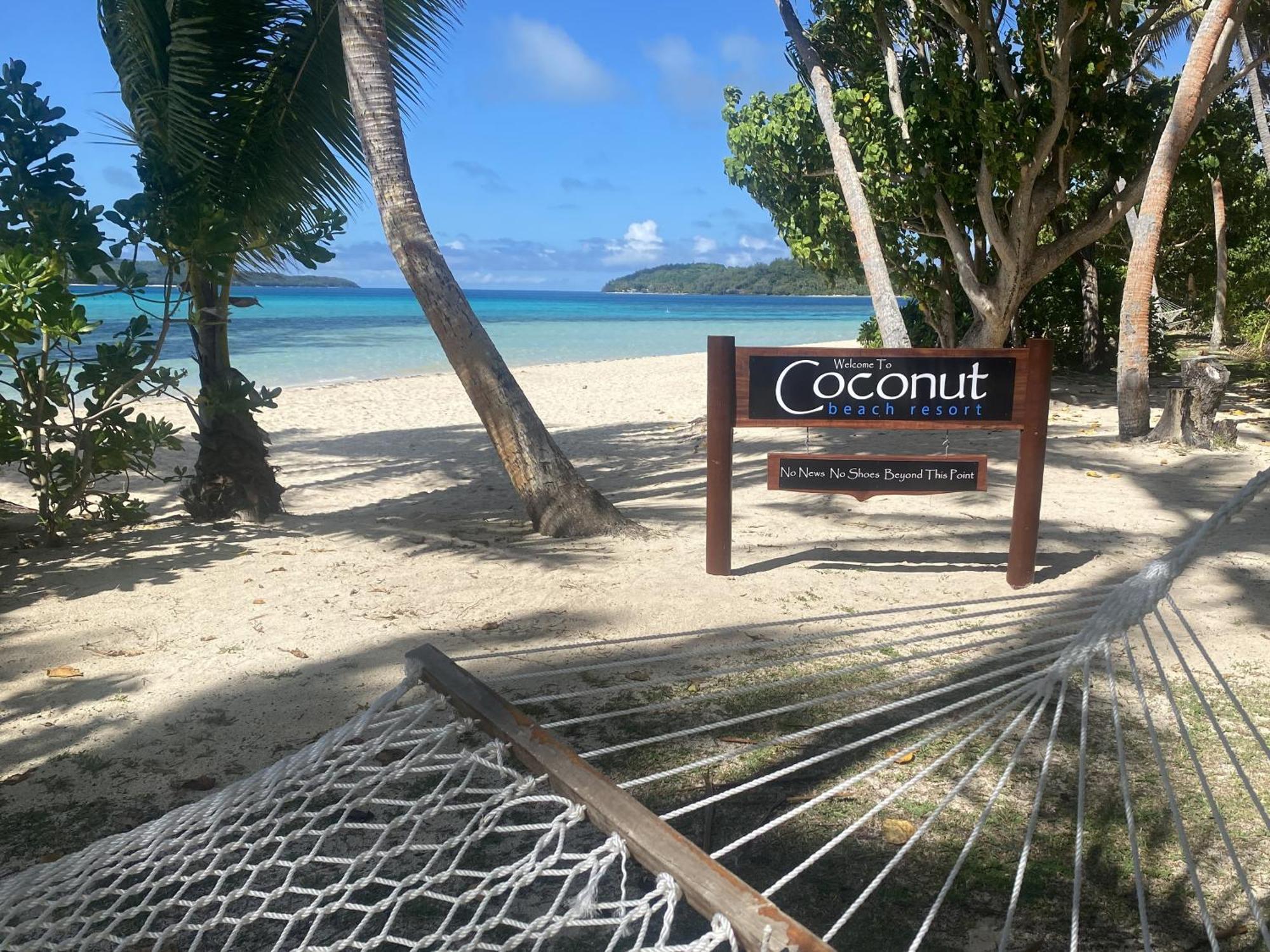 Coconut Beach Resort Tavewa Island Exterior photo