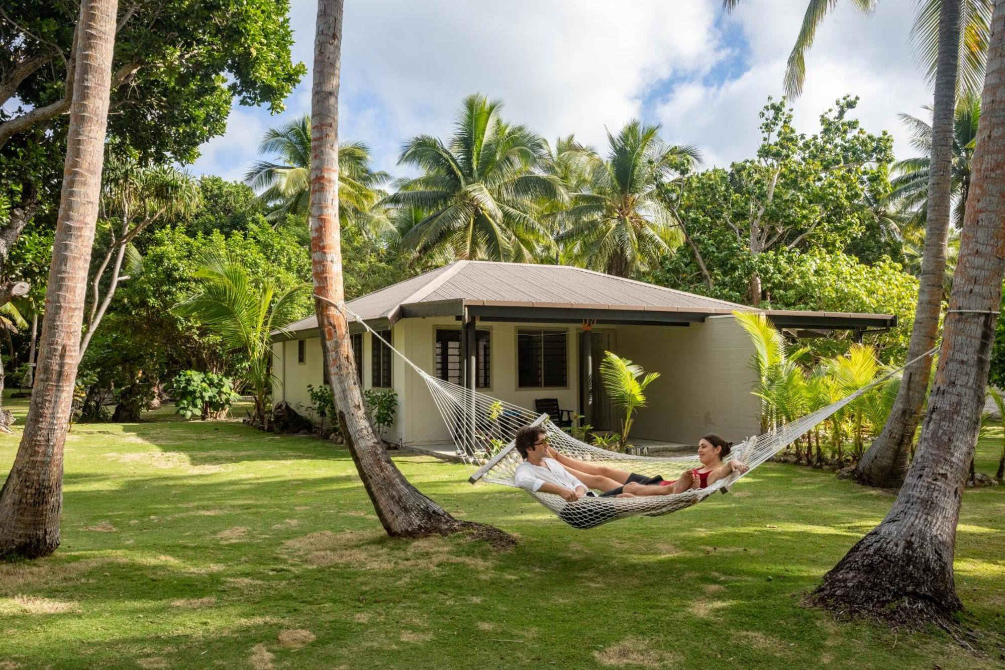 Coconut Beach Resort Tavewa Island Exterior photo