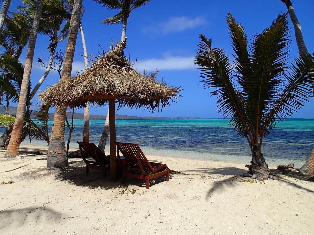 Coconut Beach Resort Tavewa Island Exterior photo